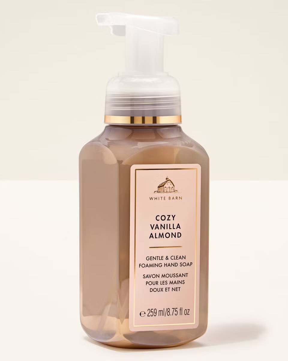 Mydło do rąk w piance Bath & Body Works Cozy Vanilla Almond 259 ml